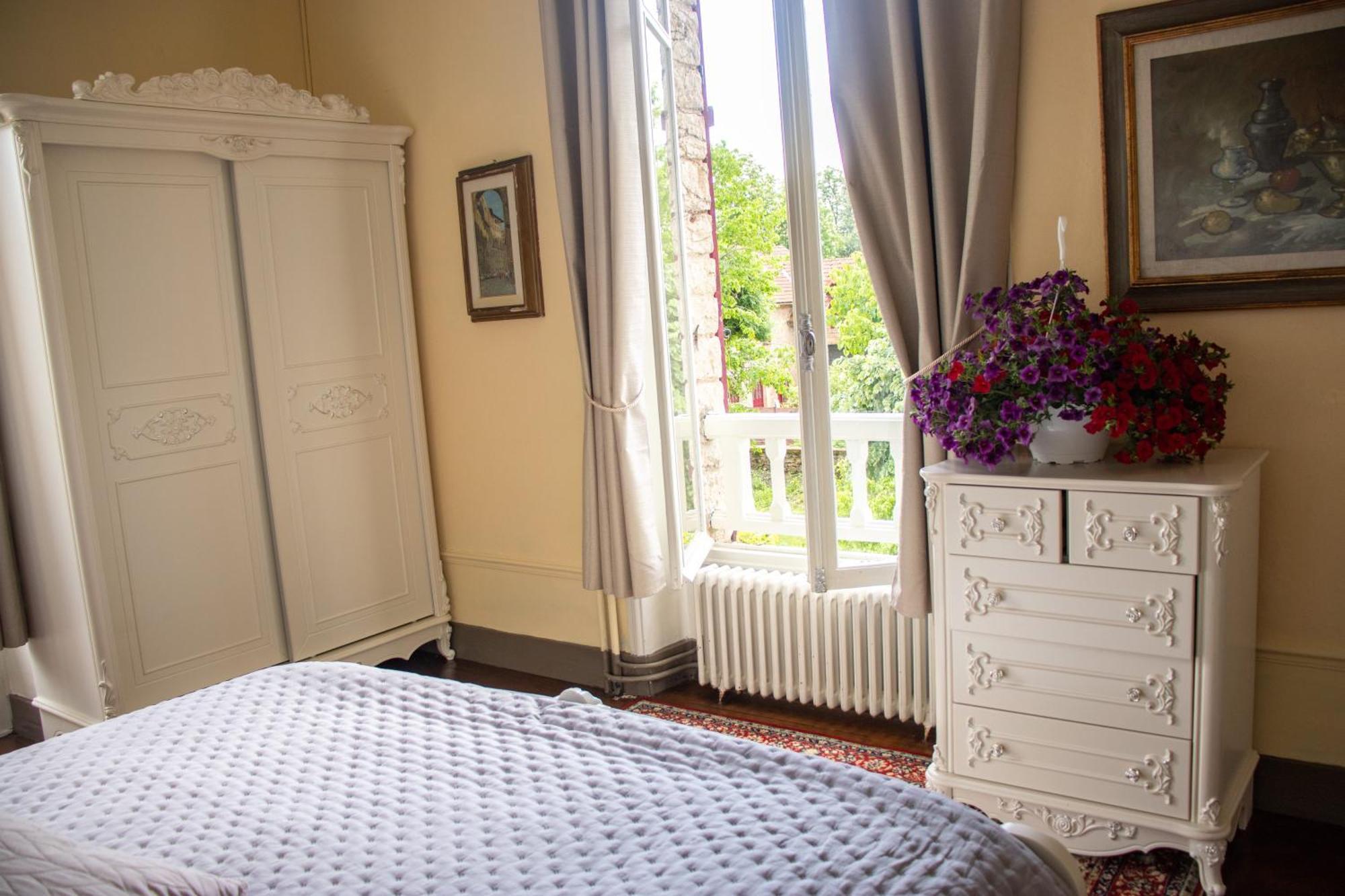 Le Pavillon De St Agnan Hotel Hautefort Ngoại thất bức ảnh